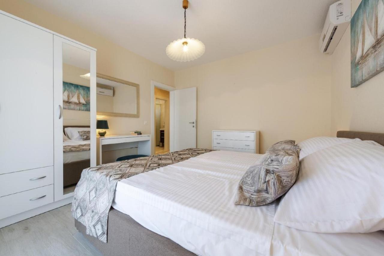 Holiday Home Swiss Cavtat Esterno foto
