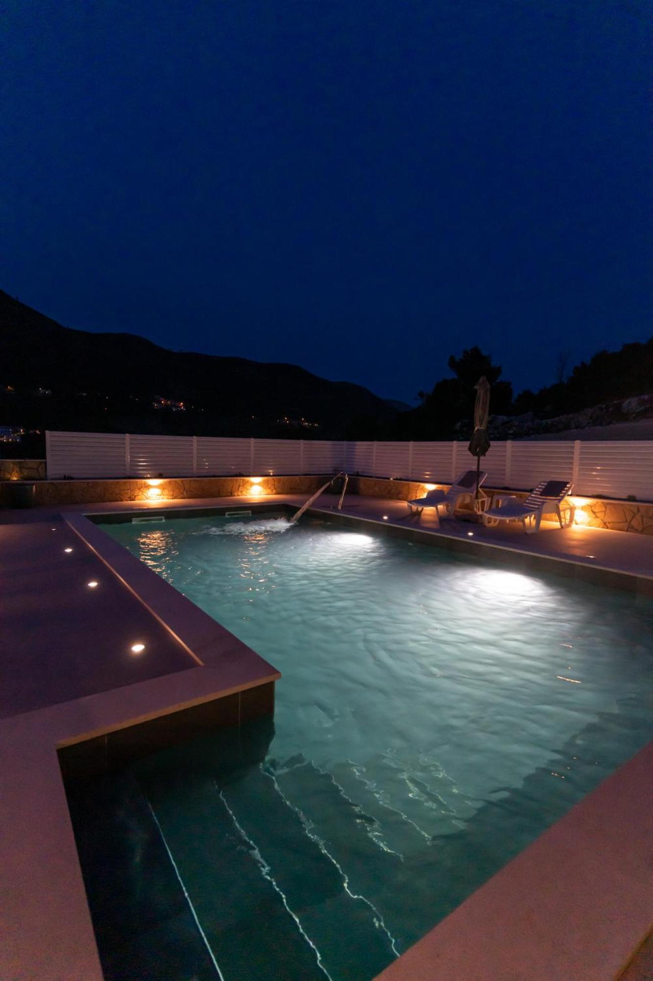 Holiday Home Swiss Cavtat Esterno foto