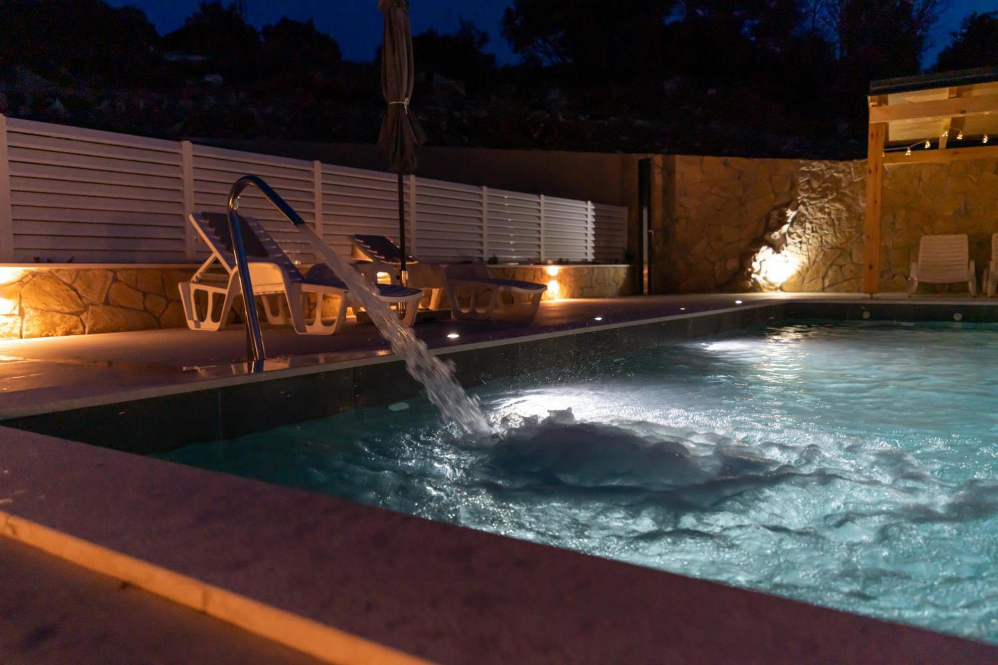 Holiday Home Swiss Cavtat Esterno foto